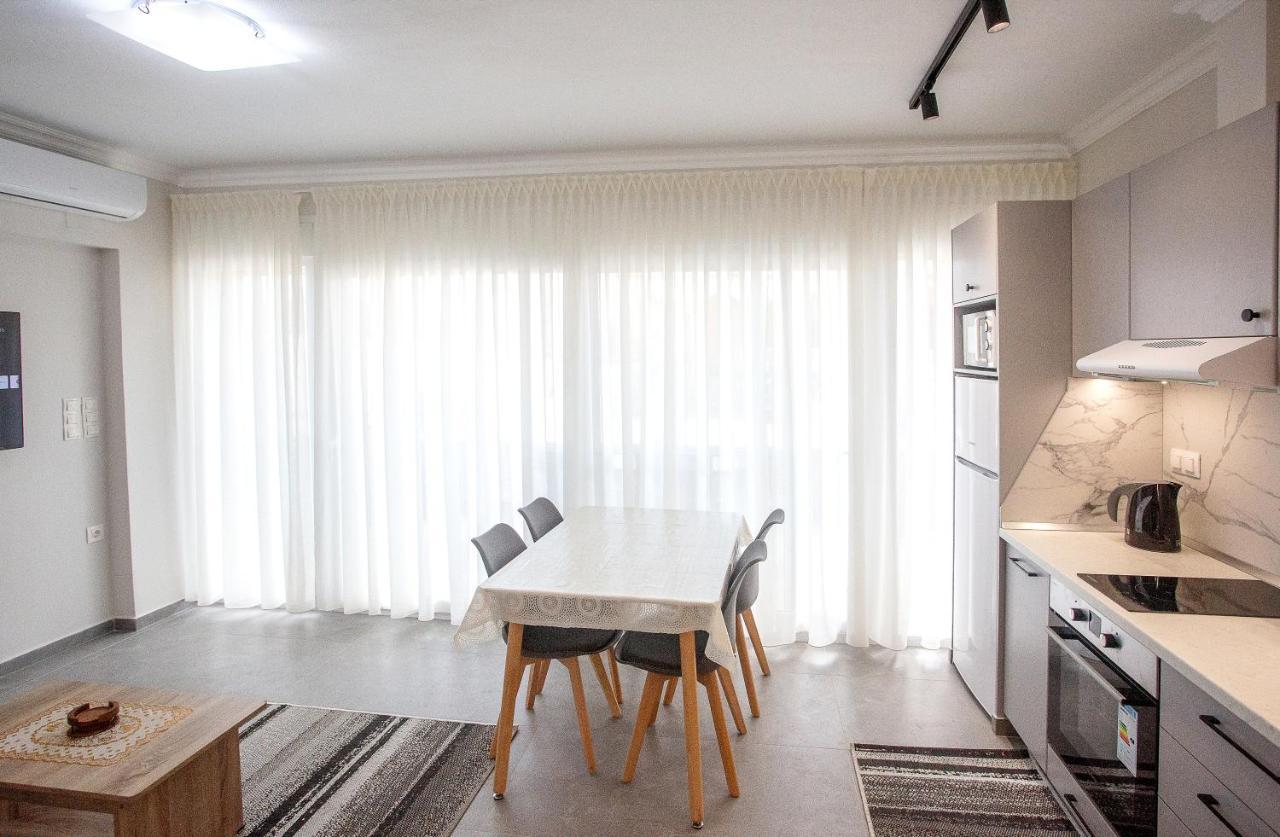 Ferienwohnung Natalia Peramos Néa Péramos Exterior foto
